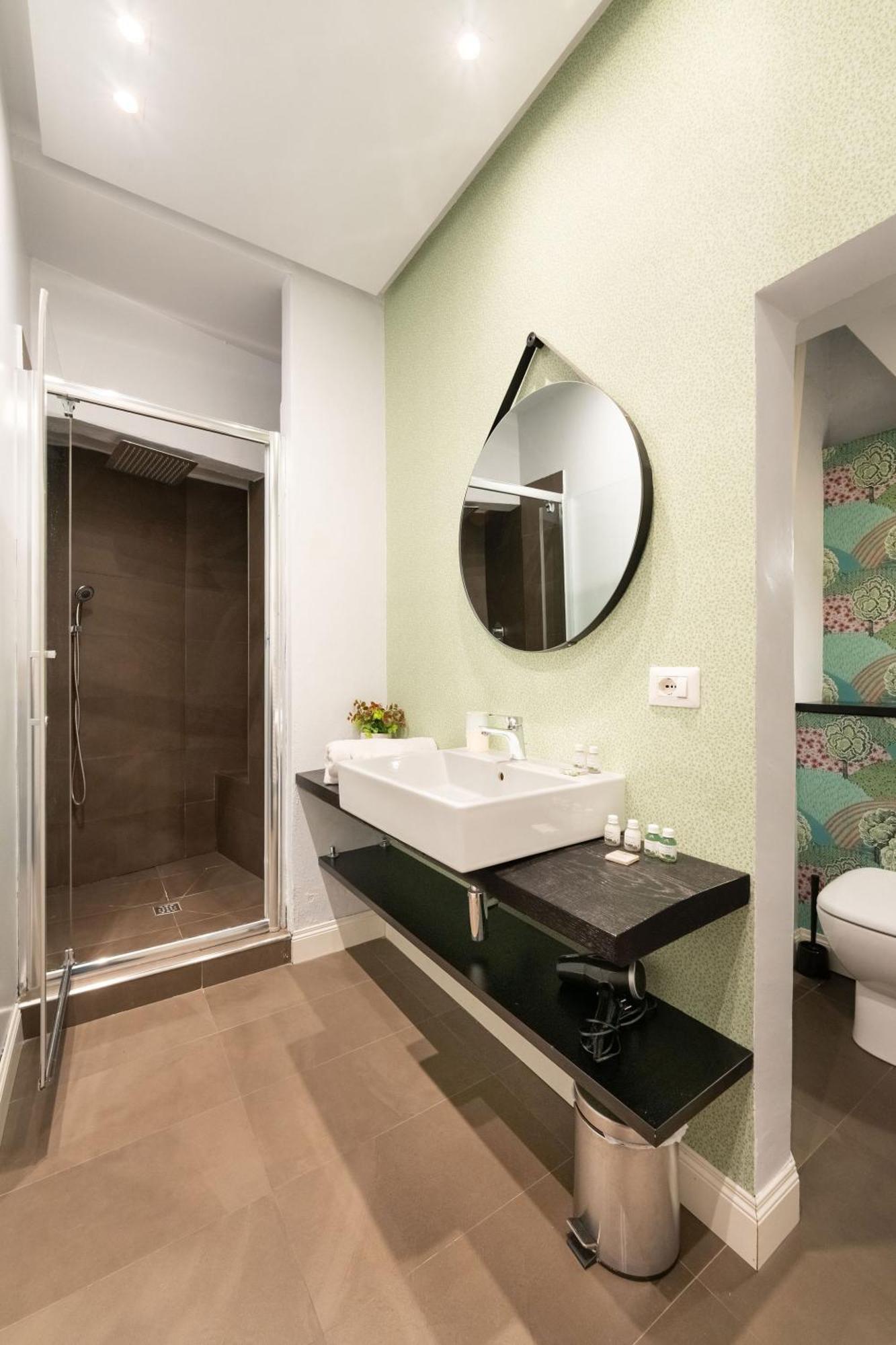Tb-One Bedroom Luxury Apartment In The Fashion District Флоренция Экстерьер фото