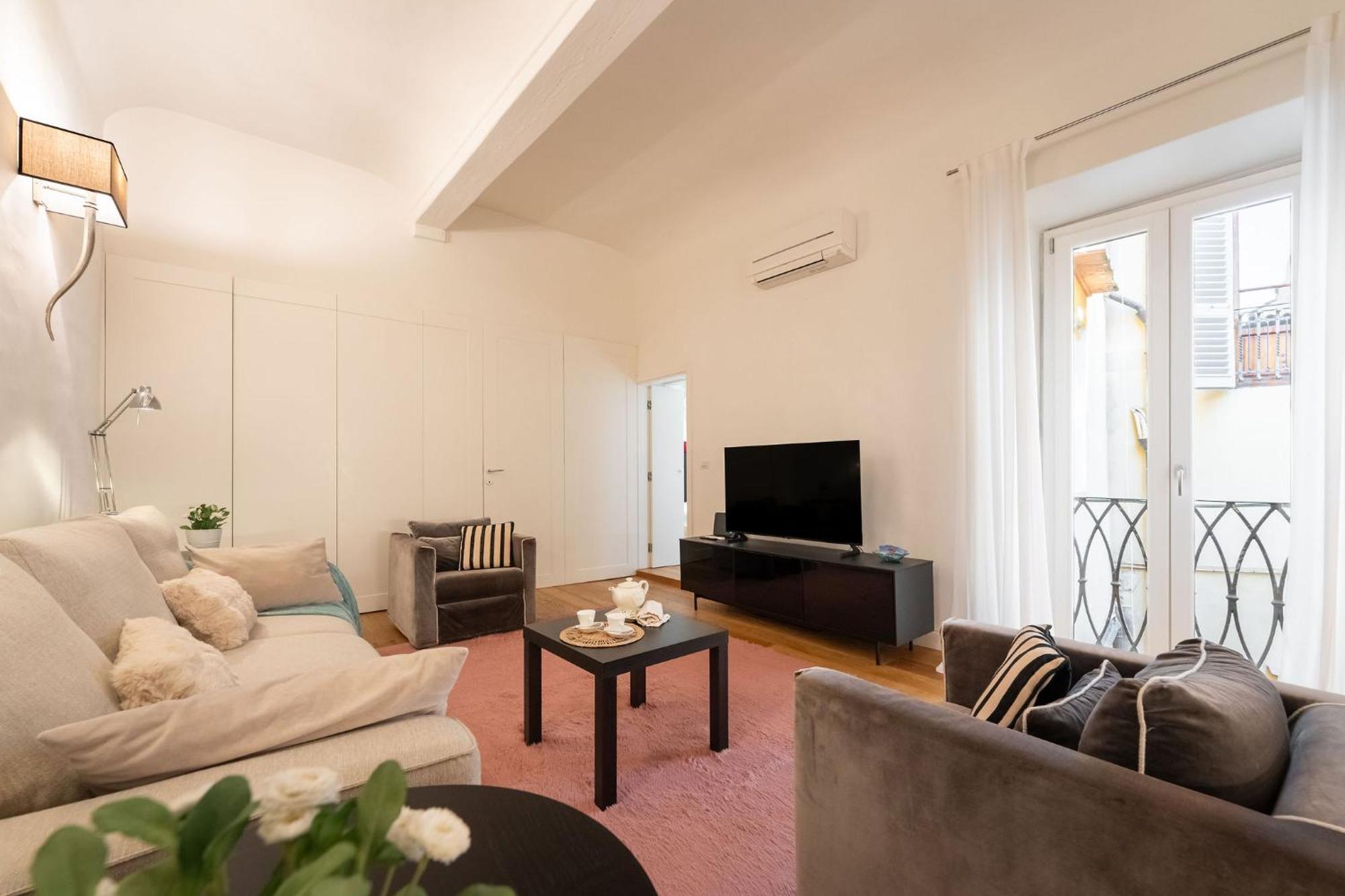 Tb-One Bedroom Luxury Apartment In The Fashion District Флоренция Экстерьер фото