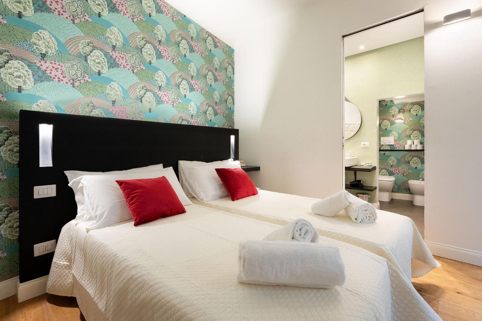 Tb-One Bedroom Luxury Apartment In The Fashion District Флоренция Экстерьер фото